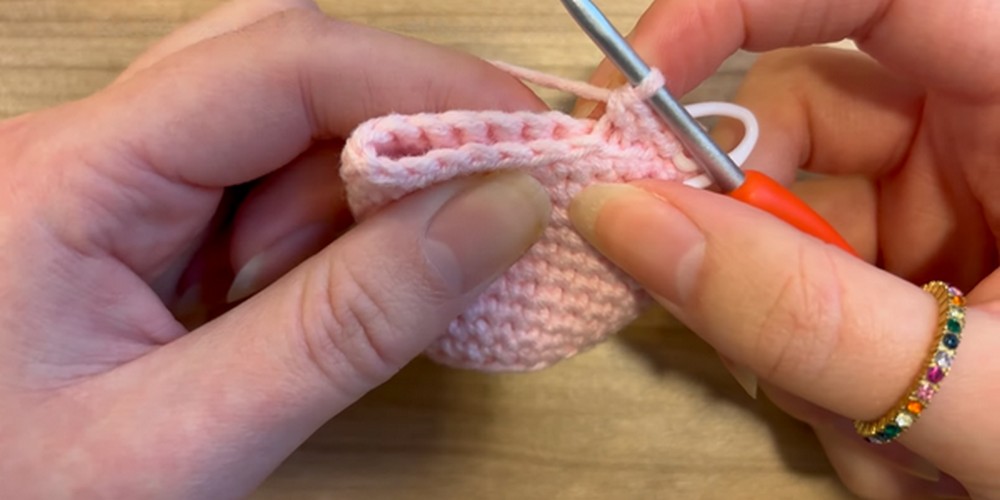 Cute Crochet Mini Marshmallow Plushie step 2