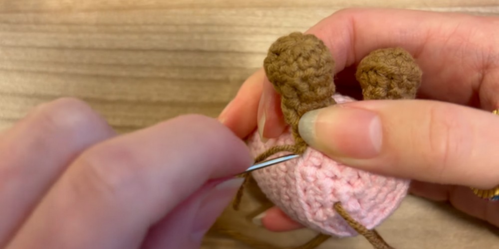 Cute Crochet Mini Marshmallow Plushie step 4