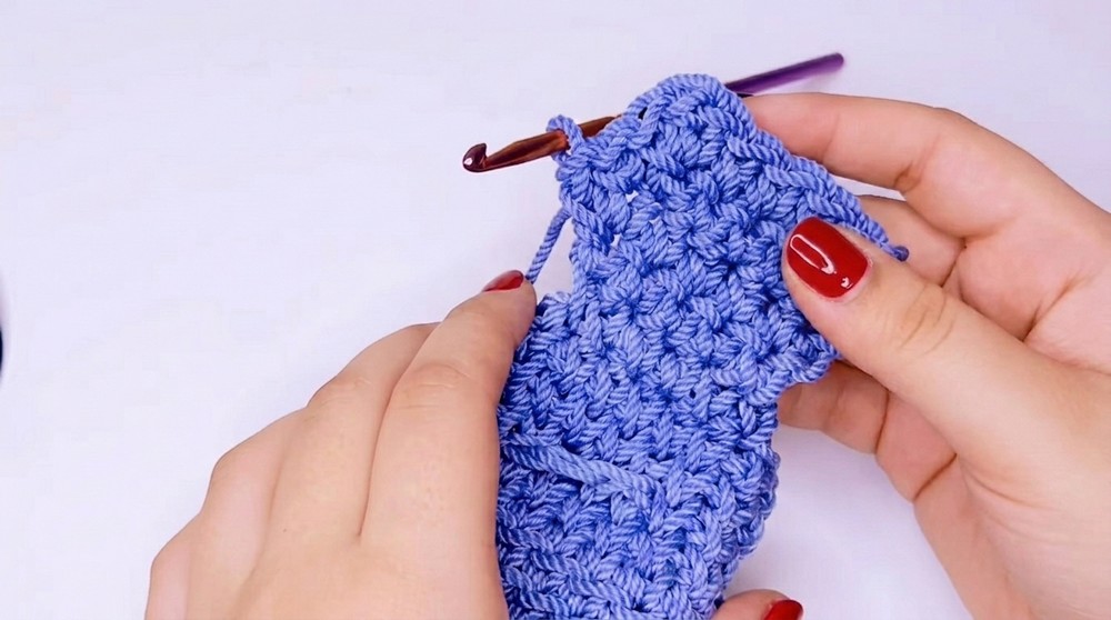 Wow! A Super Easy Crochet Miniature Backpack How to Crochet a Mini Backpack Step by Step 6