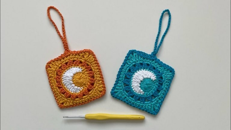 Sun & Moon Granny Square Mini Pouch Pattern For Small Items