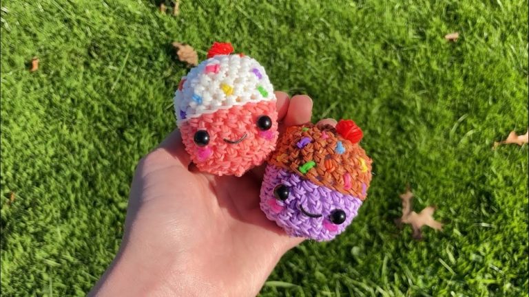 Crochet Loomigurumi Cupcake Pattern For Colorful Creations