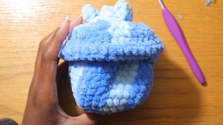 Crochet Present Box Pattern To Make Gifting Special