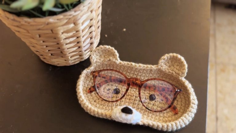 Cutest Crochet Viral Teddy Glasses Holder Pattern