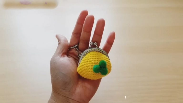 Crochet Coin Purse Keychain Pattern To Carry Little Treasures