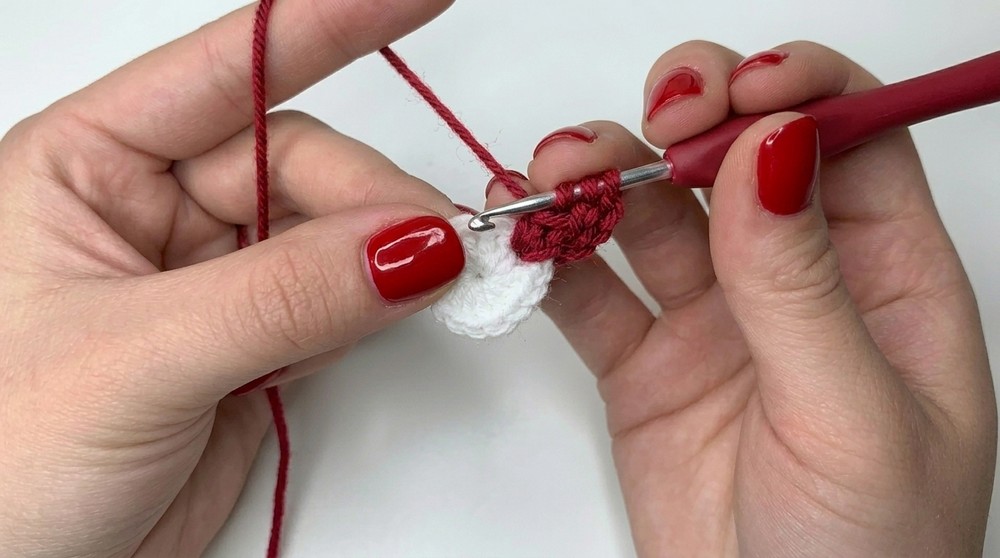Crochet Flower Puff Stitch Pattern For Crochet Projects 5