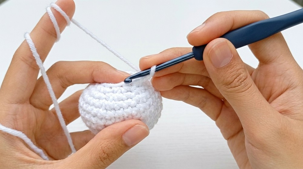 Crochet Mochi Octopus Pattern For Gifting 4