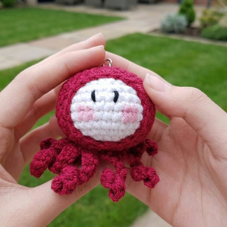 Crochet Mochi Octopus Pattern For Gifting 8