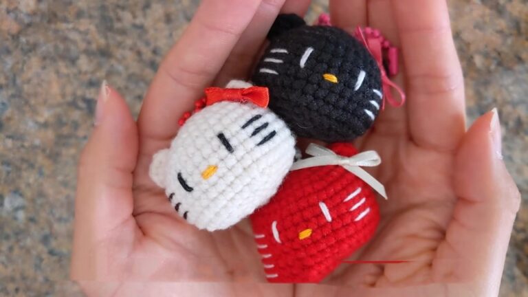 Crochet Hello Kitty Amigurumi Ornament Pattern