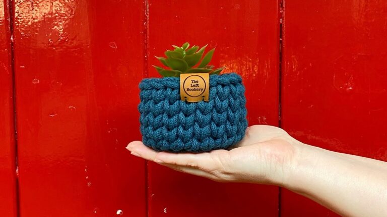 Crochet Mini Basket Pattern For Desk Organization