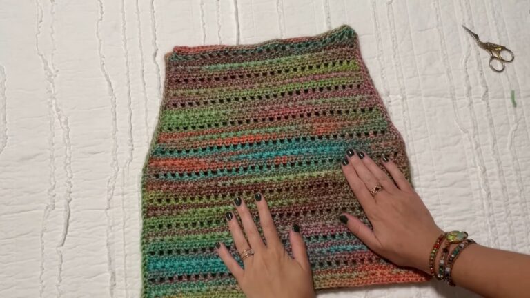 Crochet Tank Top Pattern With Star Stitch Detailing