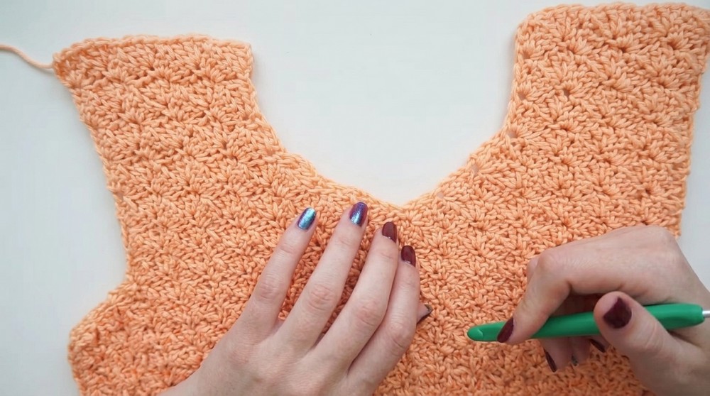 Crochet Irene Top Pattern For Casual Chic Looks 7