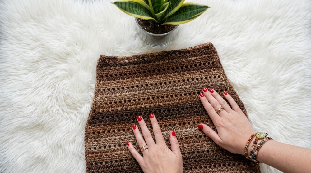 Crochet Tank Top Pattern With Star Stitch Detailing 2