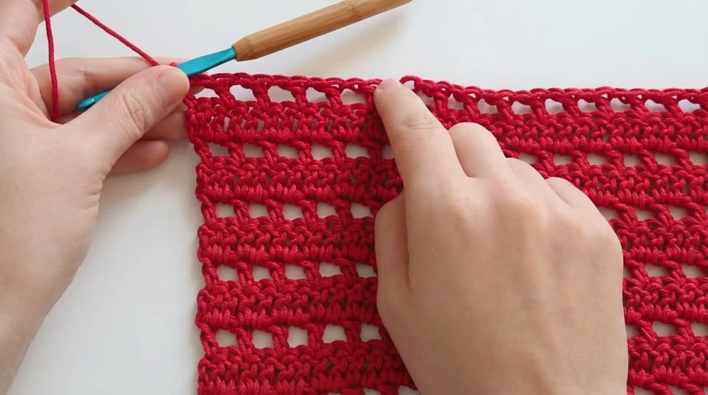 Everyday Crochet Tank Top Pattern Offering A Stylish Twist 5