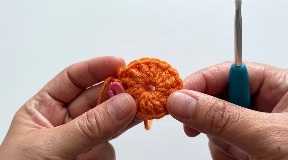 Eye-Catching Crochet Granny Square Pattern You’ll Treasure 3