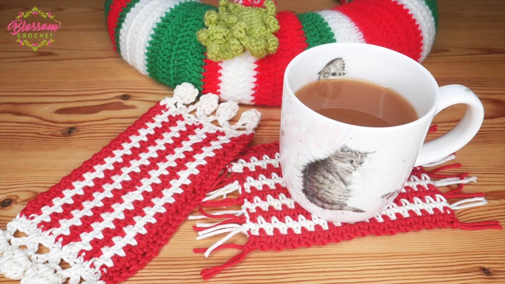 Stylish Crochet Mug Rugs Pattern 1