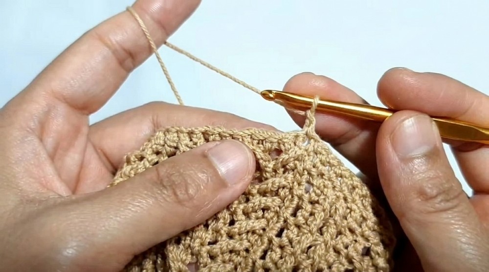 Breezy Crochet Summer Drawstring Bag Pattern for Sunny Days 4