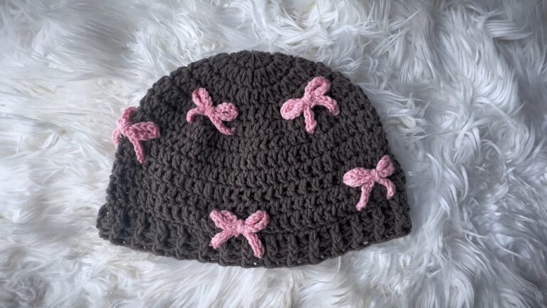 Minimalist Crochet Beanie Pattern to Complement Any Outfit