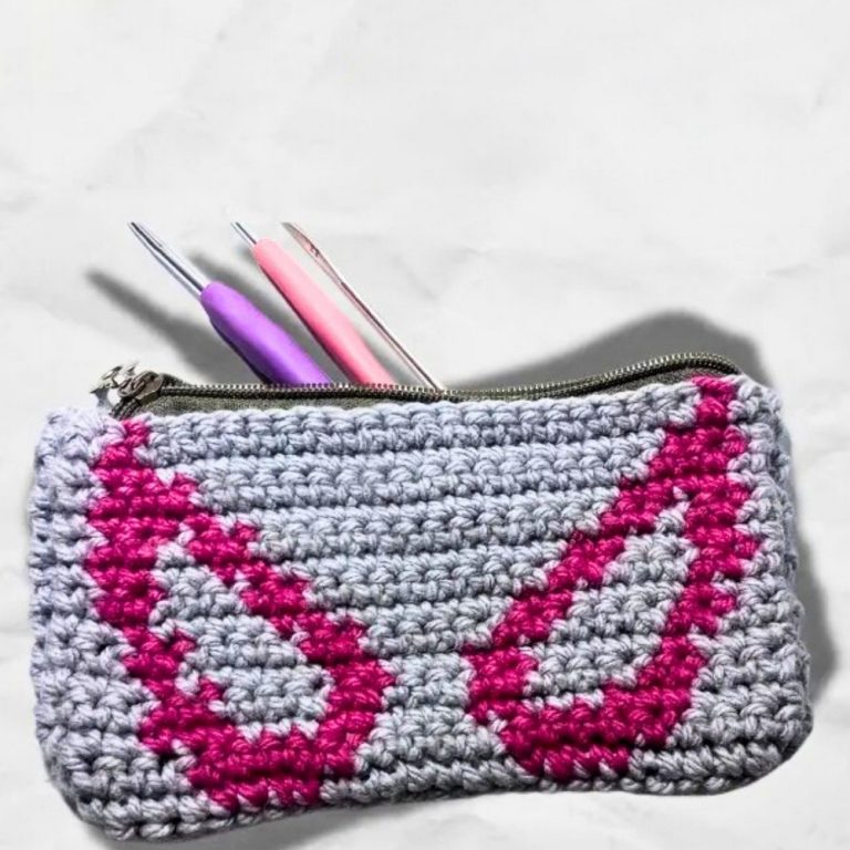 Eye-Catching Crochet Spider-Man Case for Collectors