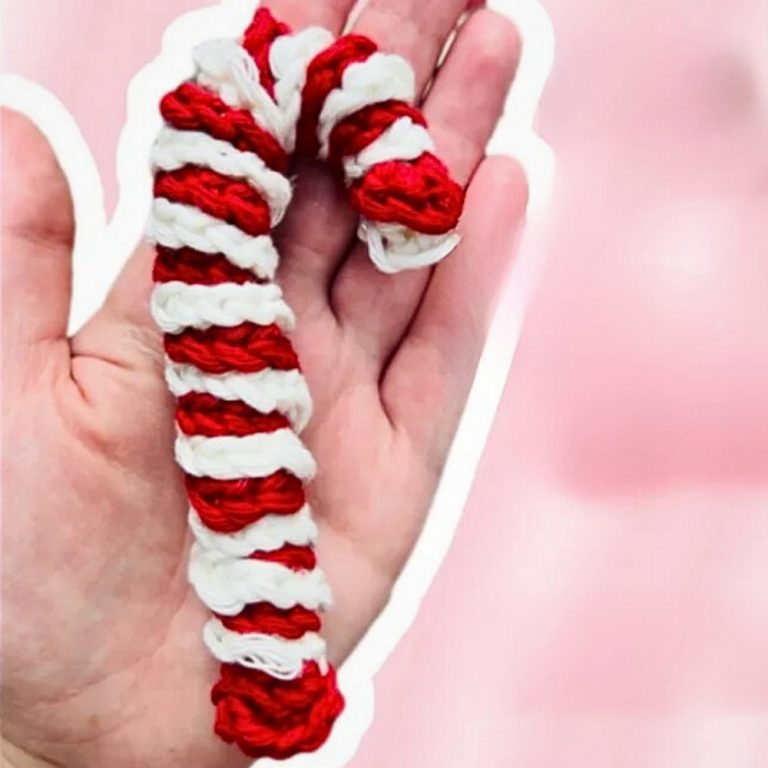 Sparkling Crochet Candy Cane Perfect for Stockings