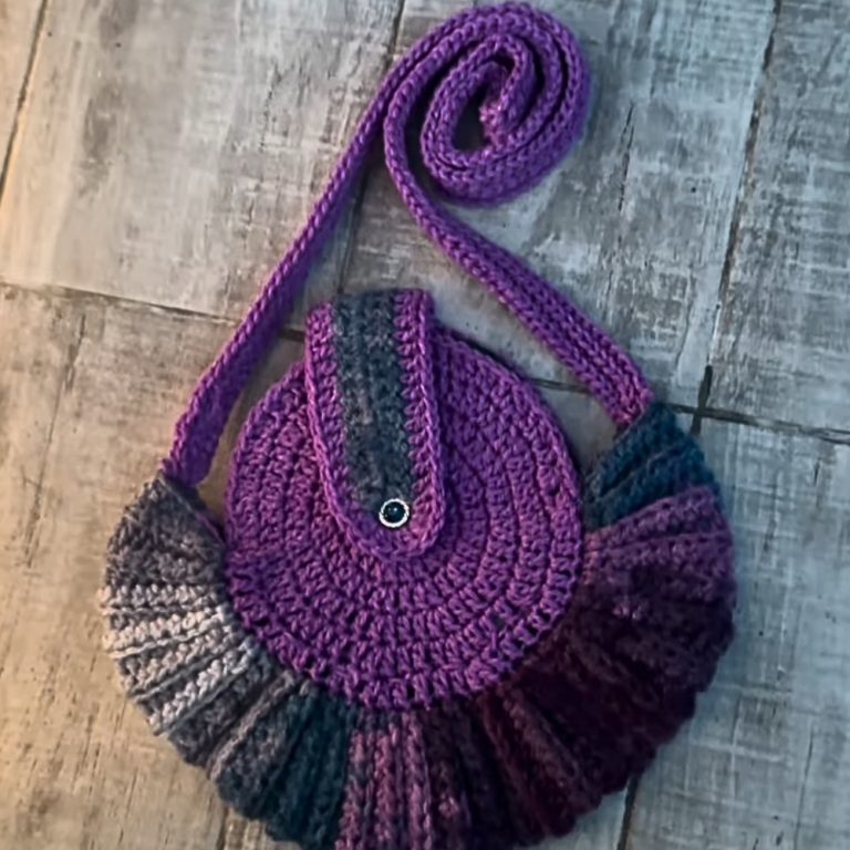 Simple Crochet Round Bag Pattern to Add Charm to Your Wardrobe