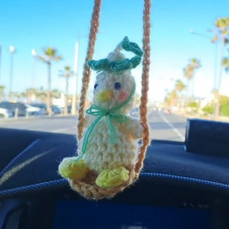 Adorable Crochet Duck Car Hanger Pattern for Your Vehicle