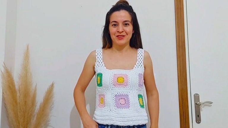 Charming Crochet Floral Top Pattern for Warm Seasons