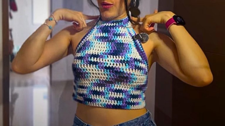 Fashionable Easiest Crochet Top Pattern Works Best for Summer