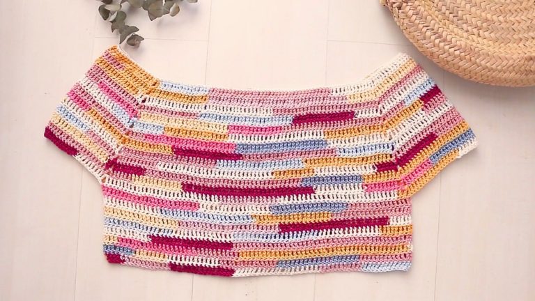 How to Crochet Yarn Scraps Crop Top Pattern for Timeless Looks