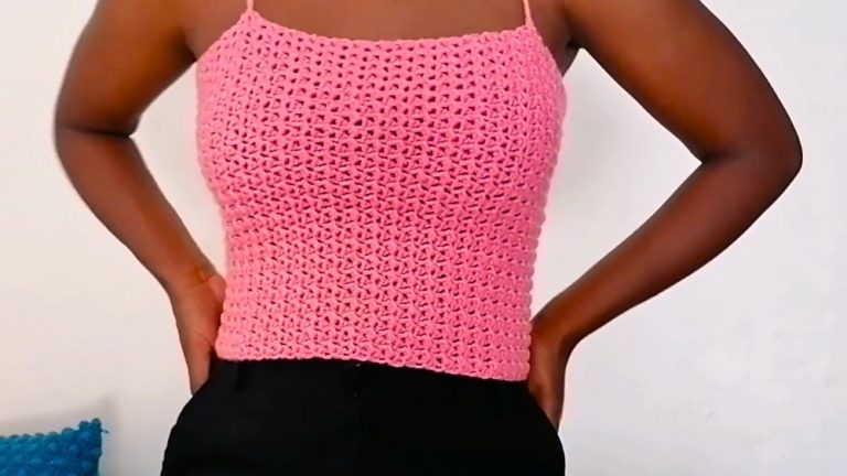 Free Detailed Crochet Top Pattern for Stylish Everyday Wear