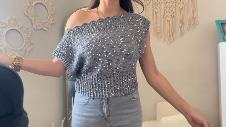 How to Crochet Sparkly Blouse Pattern for Everyday Shine