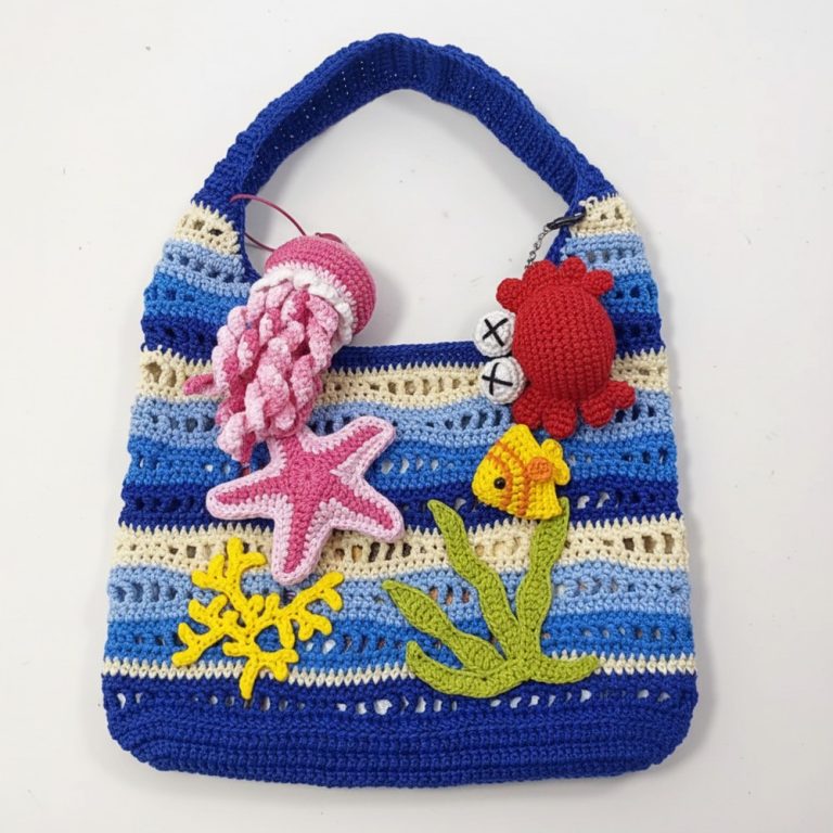 Free Crochet Pattern for Ocean & Sea Creatures Handbag