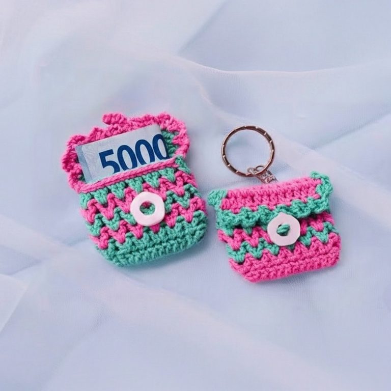 How to Crochet Bunny Bag Keychain Pattern for Adorable Looks