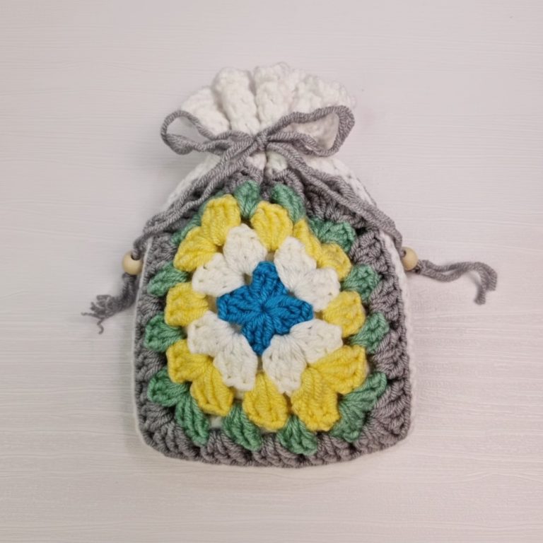 How to Crochet Drawstring Pouch Pattern for Fashionable Use