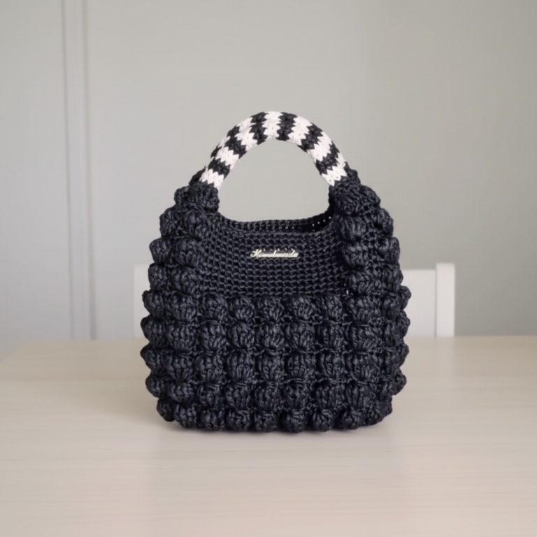 Guidance to Crochet the Cloud Bag Pattern for Stylish Outings