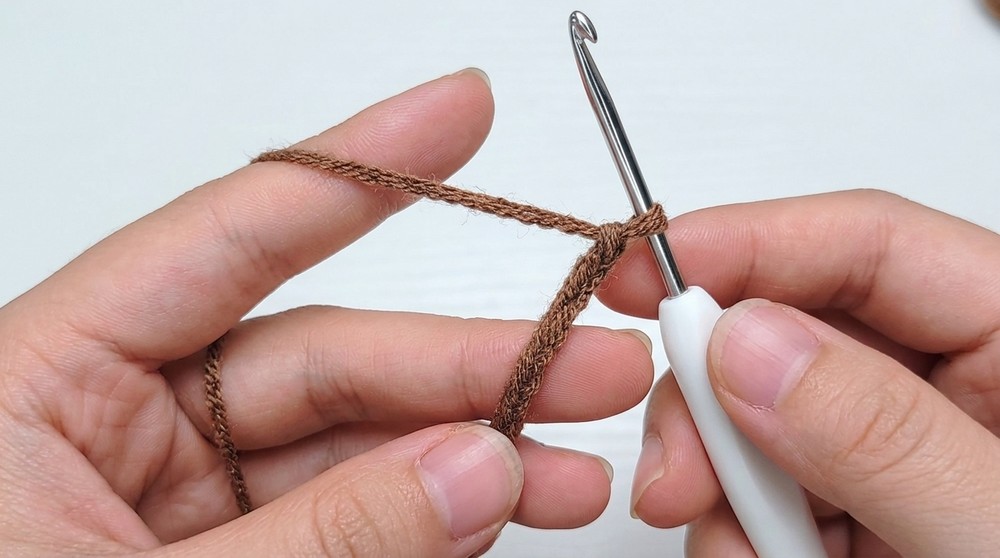 How to Crochet Sunflower Keychain Pattern for Stunning Looks