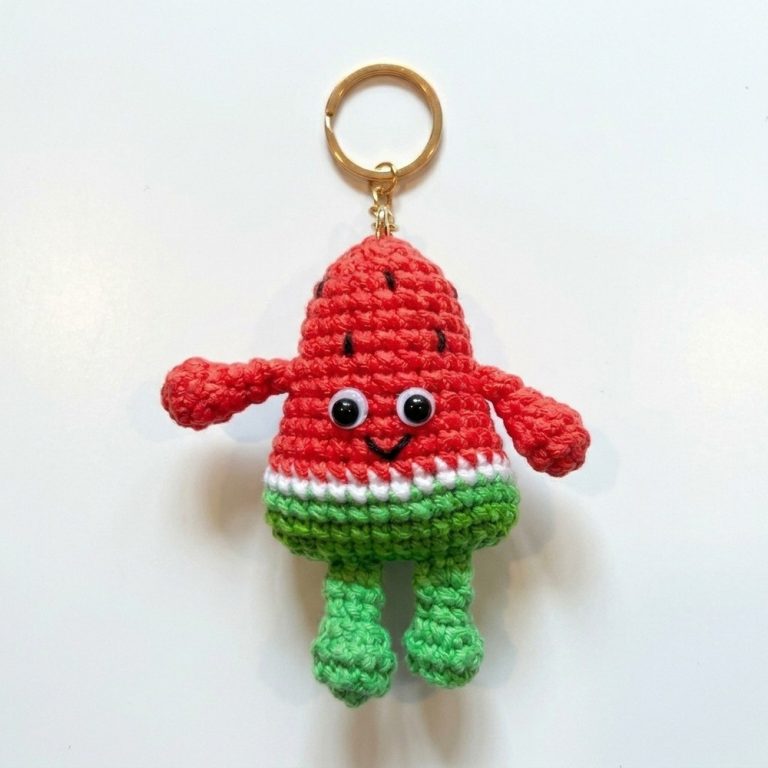 How to Crochet a Watermelon Keychain Pattern for Summer Vibe