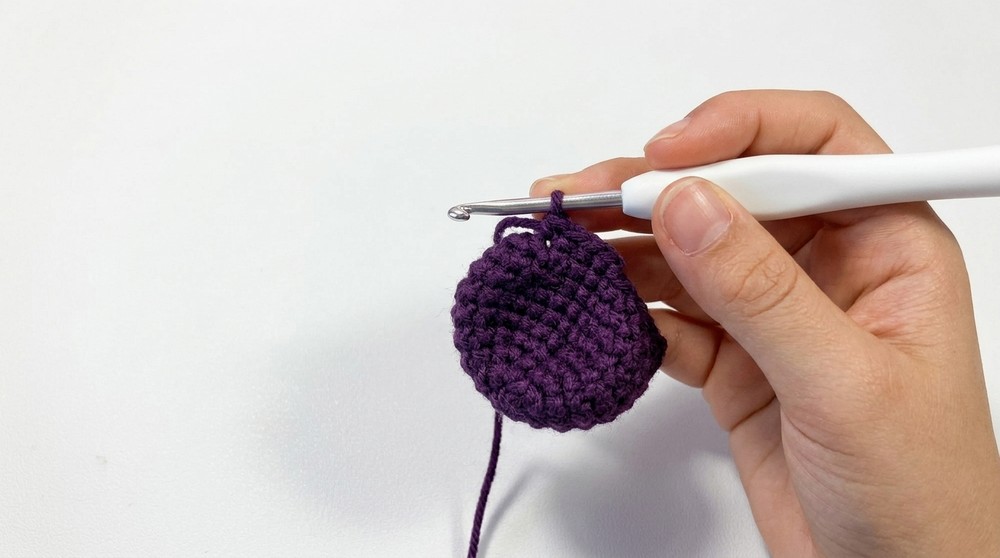 How to Crochet an Eggplant Pattern for Cute Home Décor