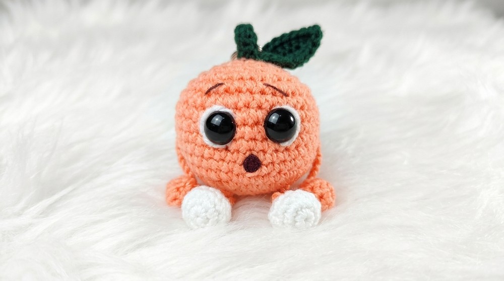 How to Crochet an Orange Keychain Pattern for Beginners
