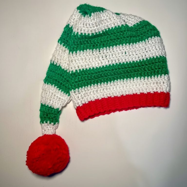 Beginner’s Crochet Christmas Elf Hat Pattern for Festive Charm