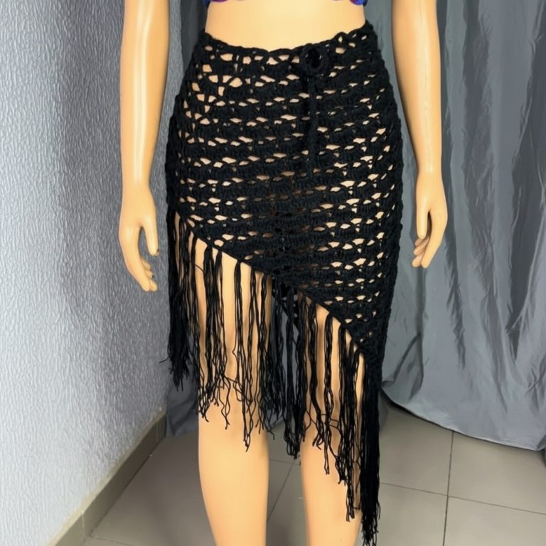 Fresh Crochet Shell Skirt With Fringe Pattern for Casual Chic