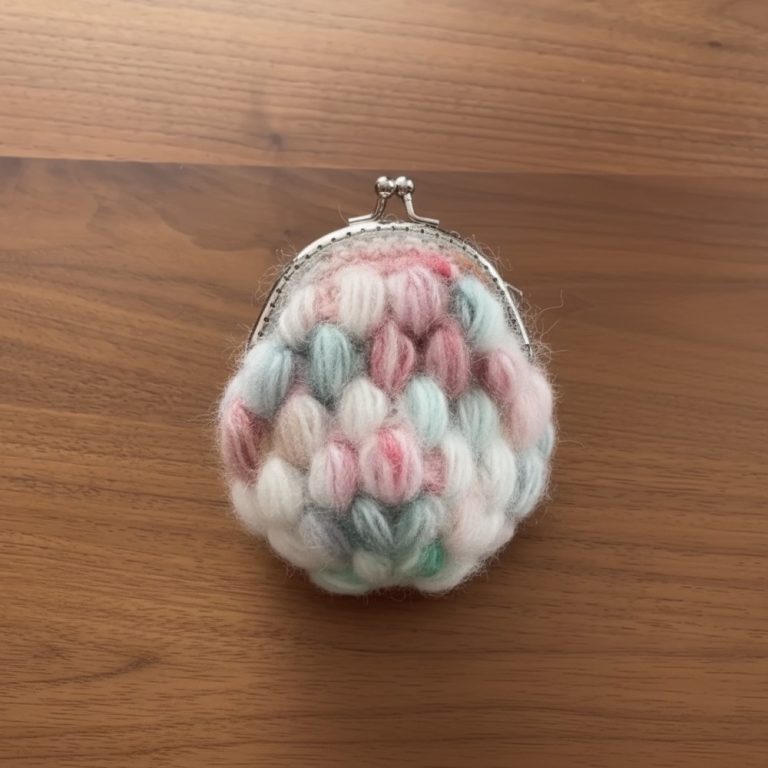 Feminine Crochet Puff Stitch Coin Purse Pattern for Everyday Glam