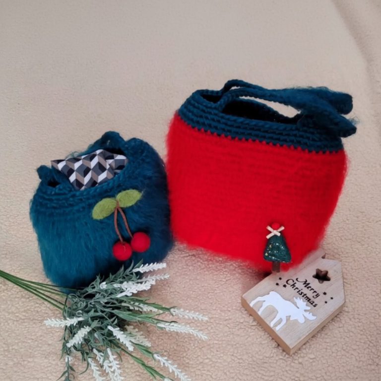 Luxuriously Crochet Eco-Fur Mini Bag Pattern to Elevate Your Style