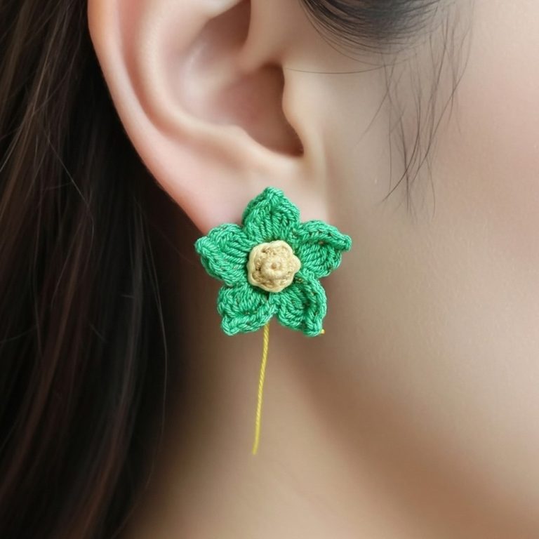 Handmade Crochet Flower Earrings Pattern for a Trendy Touch