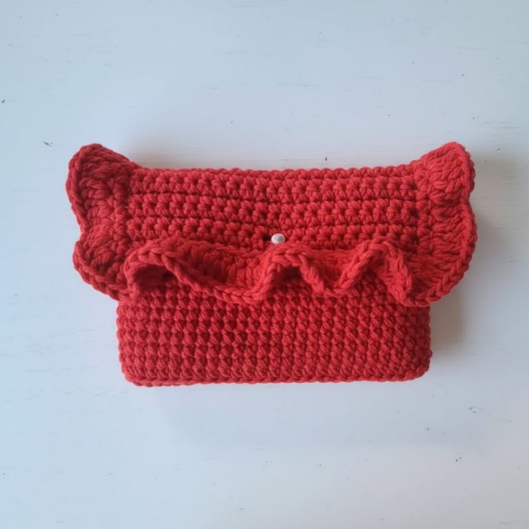 Learn the Easiest Crochet Toiletry Bag Pattern for Chic Storage