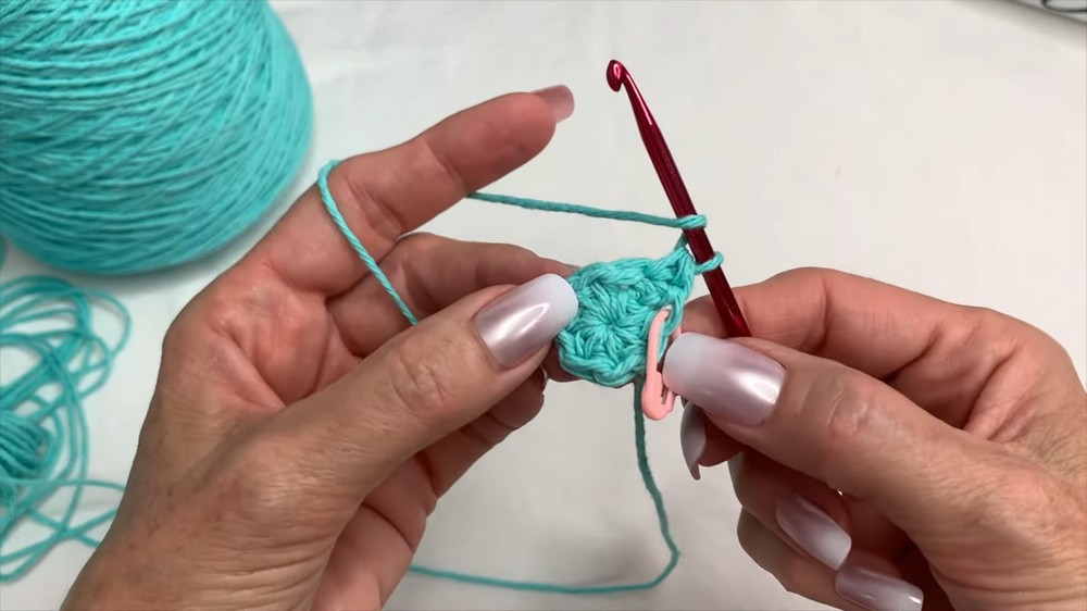 Free Crochet Floppy Sun Hat Pattern (Step-By-Step) - Clairea Belle Makes