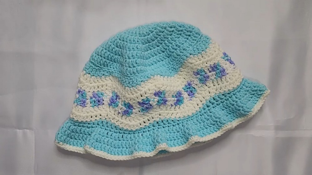 Crochet Wavy Bucket Hat Tutorial 2