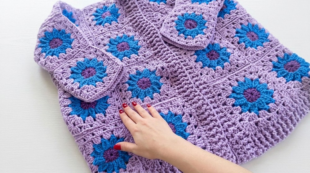 Free Sunflower Cardigan Pattern for Handmade Lovers 7