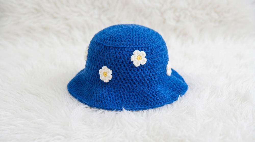Crochet Daisy Bucket Hat Pattern