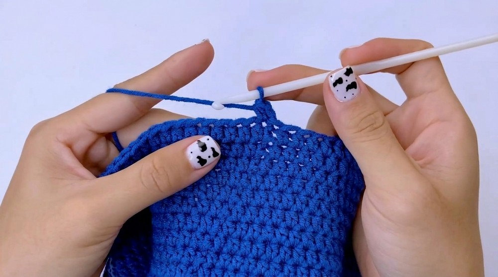 Crochet Daisy Bucket Hat Pattern