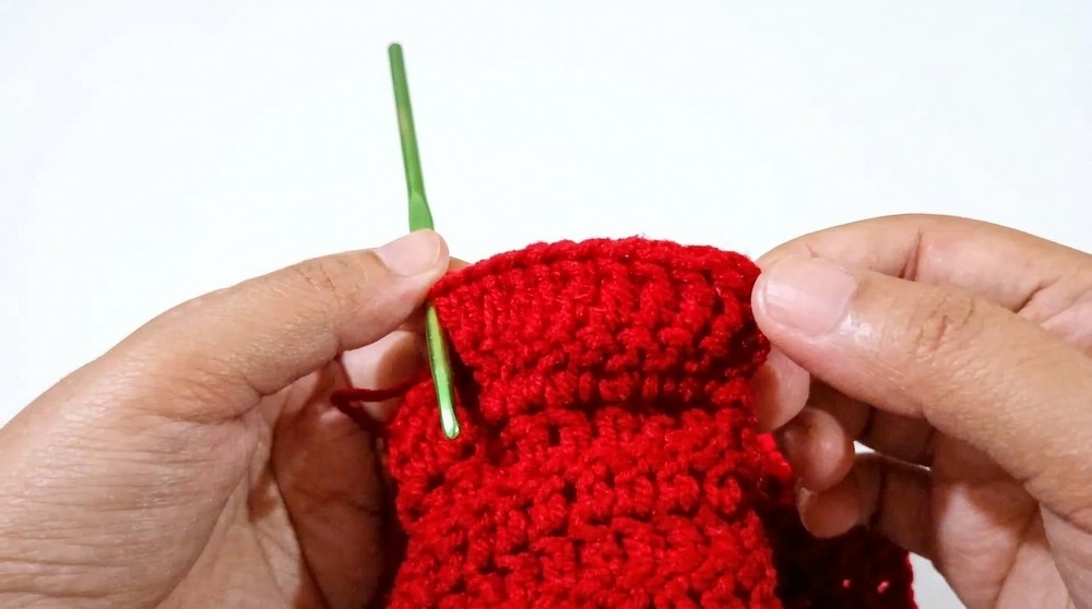 Crochet Bonnet Hat Pattern